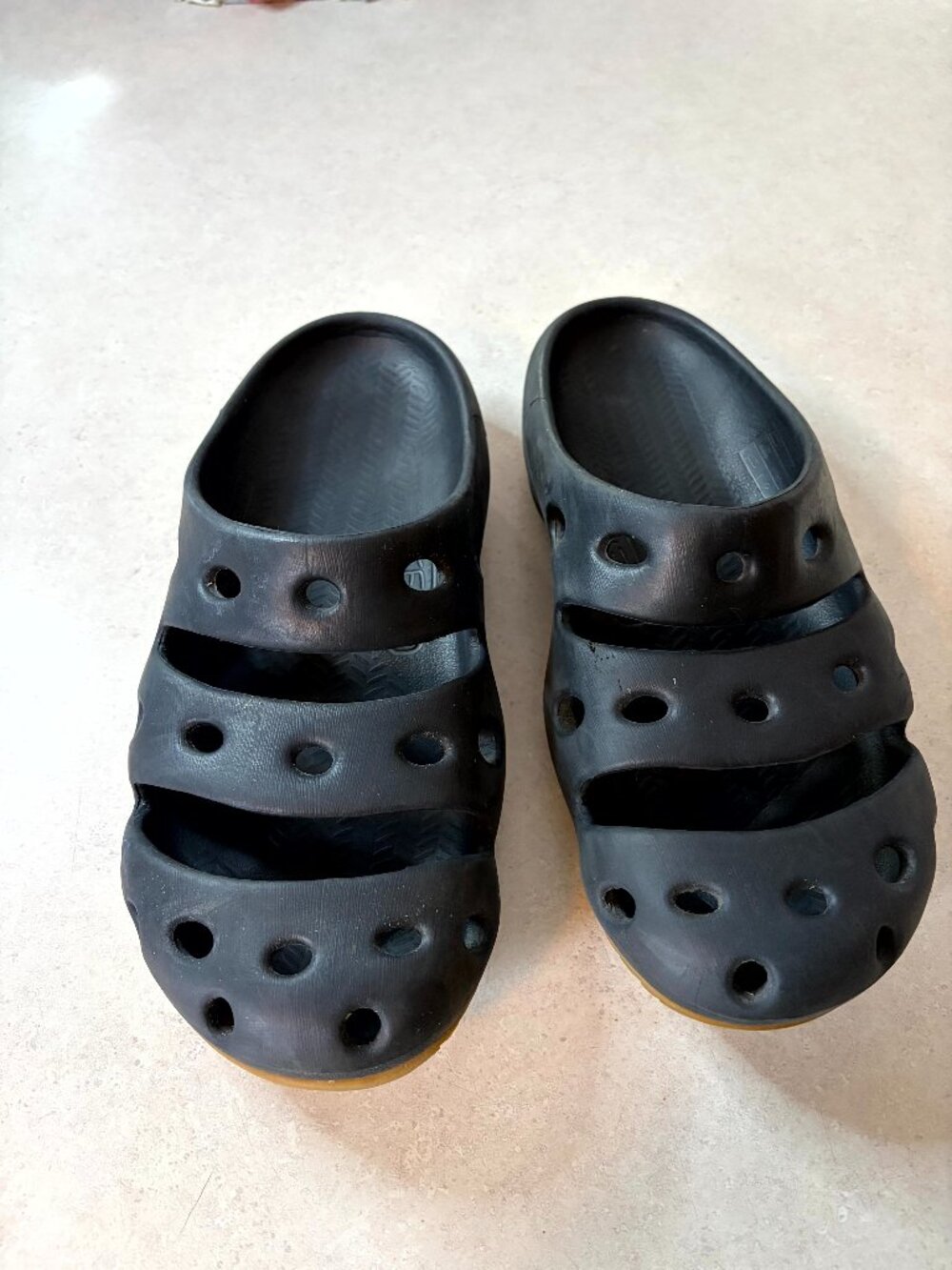 Keen Yogui Graphite Black Slip On Clogs Sandals Shoes Men's 13 - Euro 47